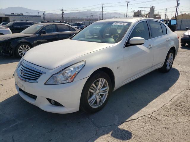 JN1CV6AR6FM524093 - 2015 INFINITI Q40 WHITE photo 2