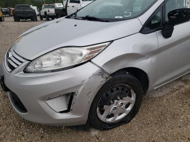 3FADP4BJ2DM158942 - 2013 FORD FIESTA SILVER photo 9