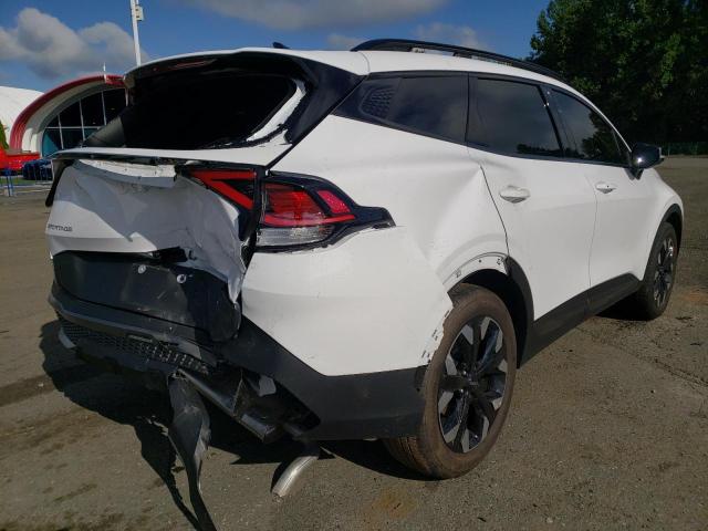 5XYK6CAF1PG011573 - 2023 KIA SPORTAGE X WHITE photo 4