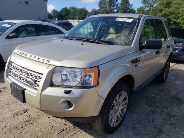 SALFS24N48H032901 - 2008 LAND ROVER LR2 SE TEC BEIGE photo 2