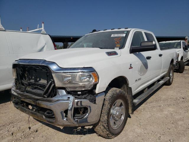 3C63R3GL8LG300509 - 2020 RAM 3500 TRADE WHITE photo 2