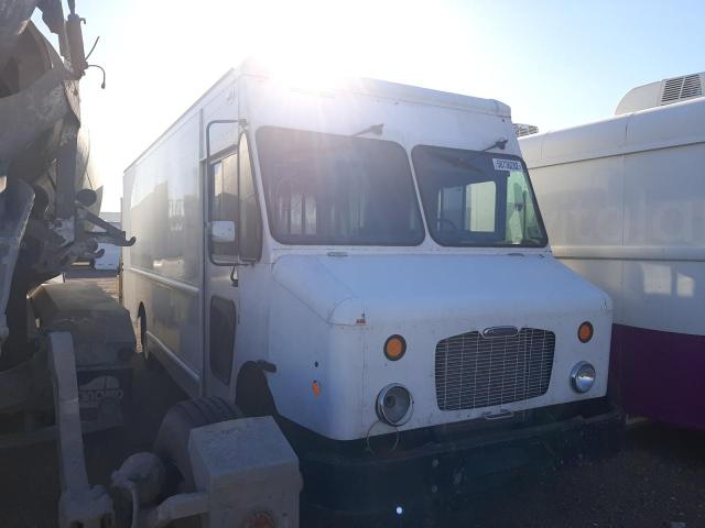 4UZAAPDU7ACAS1496 - 2010 FREIGHTLINER CHASSIS M WHITE photo 1