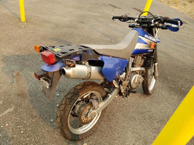 JS1SP46A422100762 - 2002 SUZUKI DR650 SE BLUE photo 4