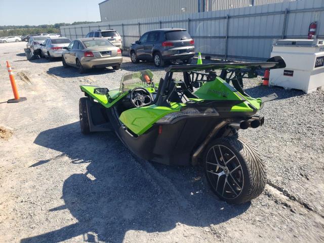 57XAAPFA5K8131222 - 2019 POLARIS SLINGSHOT GREEN photo 3