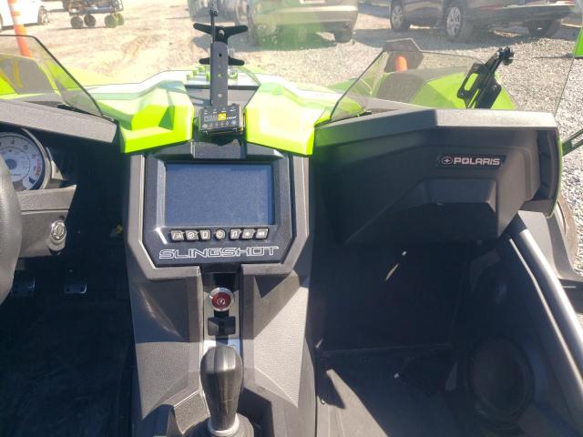 57XAAPFA5K8131222 - 2019 POLARIS SLINGSHOT GREEN photo 9
