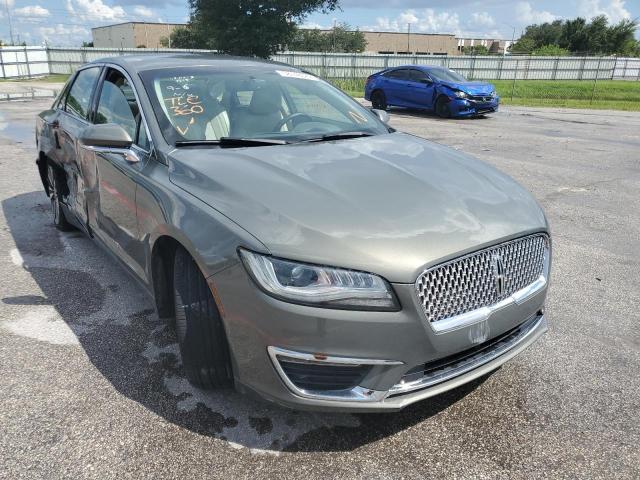 3LN6L5E92HR610544 - 2017 LINCOLN MKZ RESERV GRAY photo 1