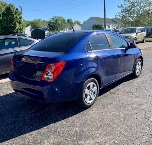 1G1JA5SHXD4139321 - 2013 CHEVROLET SONIC LS 蓝色 照片 4