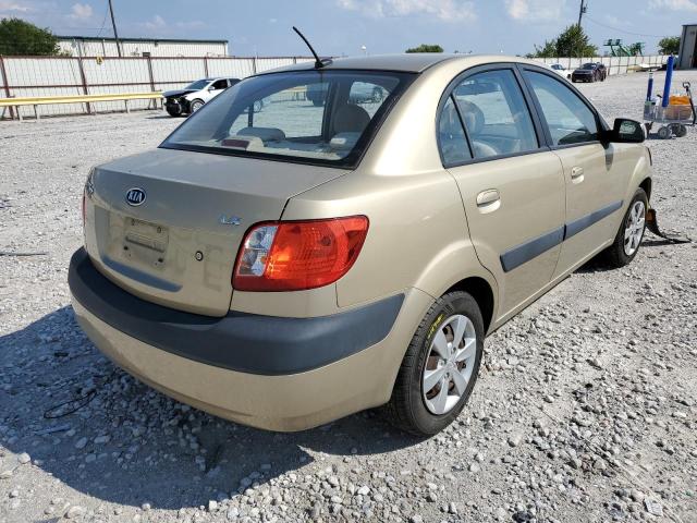 KNADE223296498442 - 2009 KIA RIO BASE GOLD photo 4