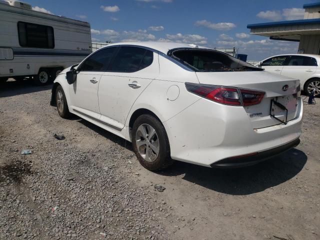 KNAGM4ADXG5099772 - 2016 KIA OPTIMA HYB WHITE photo 3