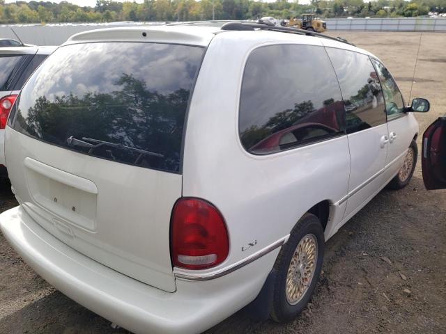 1C4GP64L8VB224517 - 1997 CHRYSLER TOWN & COU WHITE photo 4