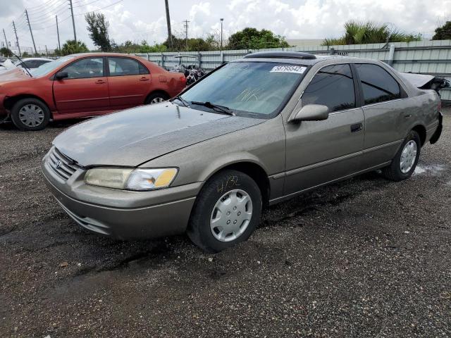 4T1BG22K8XU520587 - 1999 TOYOTA CAMRY CE TAN photo 2