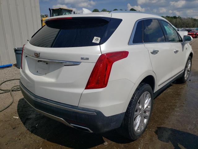 1GYKNFRS4HZ294165 - 2017 CADILLAC XT5 PLATIN WHITE photo 4