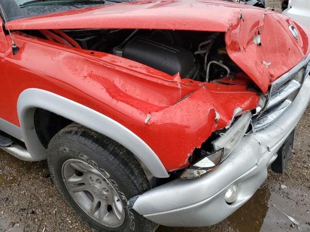 1D7HL48NX4S591178 - 2004 DODGE DAKOTA QUA RED photo 9