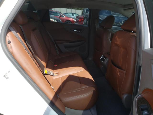 1G1ZH5SX2HF164939 - 2017 CHEVROLET MALIBU PRE WHITE photo 6