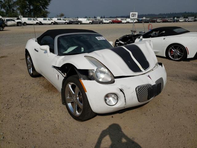 1G2MB35B28Y120536 - 2008 PONTIAC SOLSTICE WHITE photo 1