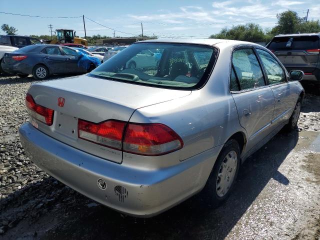 1HGCG66572A047524 - 2002 HONDA ACCORD LX SILVER photo 4