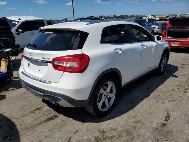 WDCTG4GBXKJ607148 - 2019 MERCEDES-BENZ GLA 250 4M WHITE photo 4