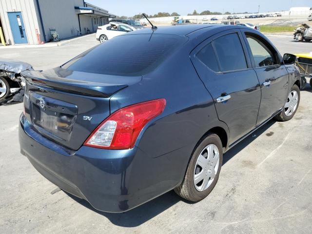 3N1CN7AP5HL839551 - 2017 NISSAN VERSA S BLUE photo 4