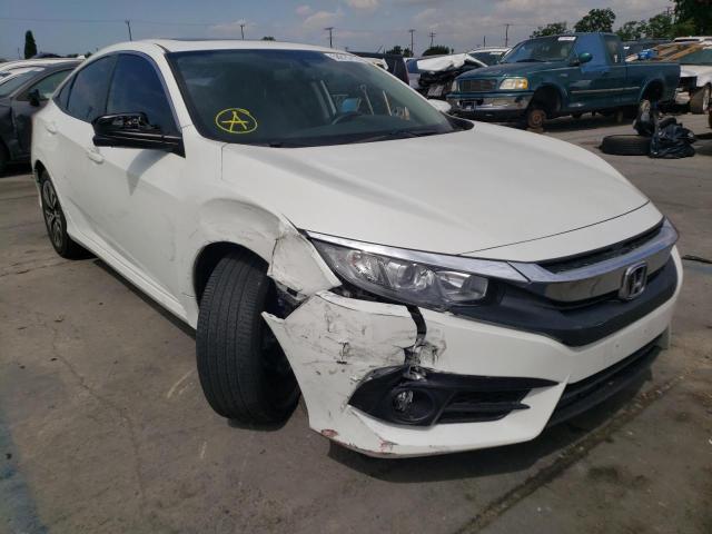 JHMFC1F73JX005681 - 2018 HONDA CIVIC EXL Biały zdjęcie 1