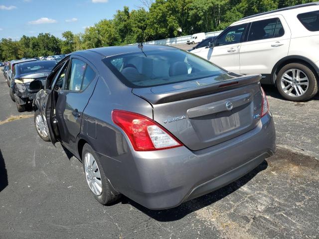 3N1CN7AP7FL818911 - 2015 NISSAN VERSA S GRAY photo 3