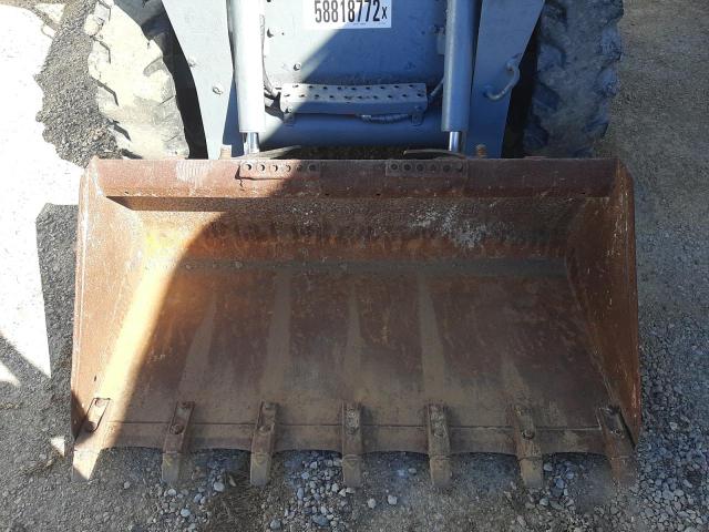 526212076 - 2004 BOBCAT S220 GRAY photo 9