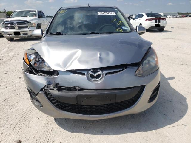 JM1DE1KY8E0178578 - 2014 MAZDA MAZDA2 SPO 银色 照片 9