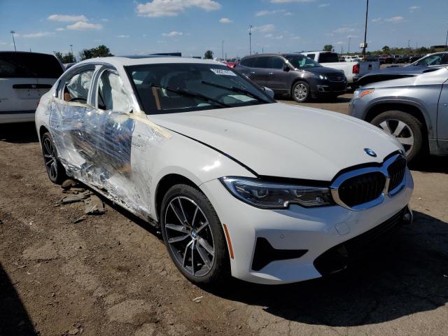 3MW5P9J0XM8B56642 - 2021 BMW 330XE WHITE photo 1