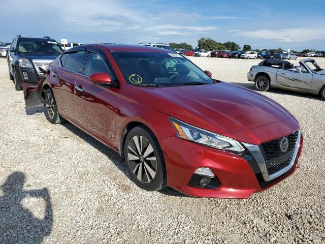 1N4BL4DV1KC147822 - 2019 NISSAN ALTIMA SV RED photo 1