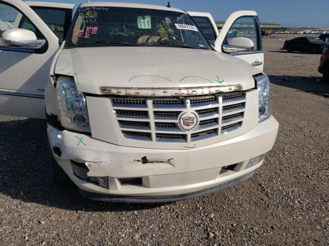 1GYS4AEF9CR203558 - 2012 CADILLAC ESCALADE WHITE photo 9