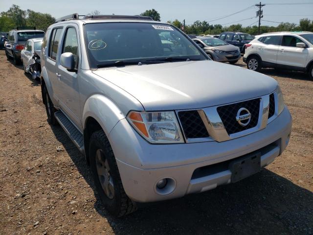 5N1AR18W07C624037 - 2007 NISSAN PATHFINDER SILVER photo 1