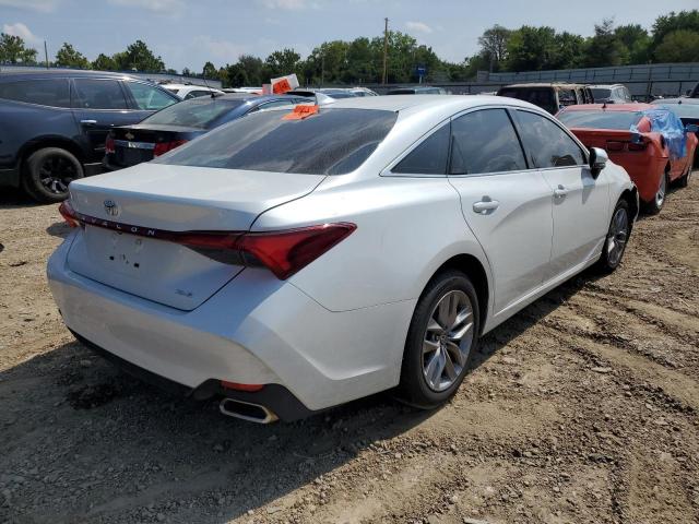4T1JZ1FB2NU077554 - 2022 TOYOTA AVALON XLE WHITE photo 4