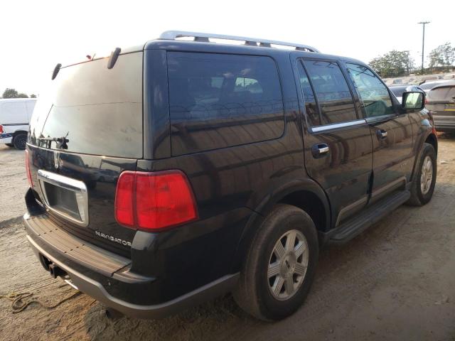 5LMFU28R13LJ03386 - 2003 LINCOLN NAVIGATOR შავი ფოტო 4