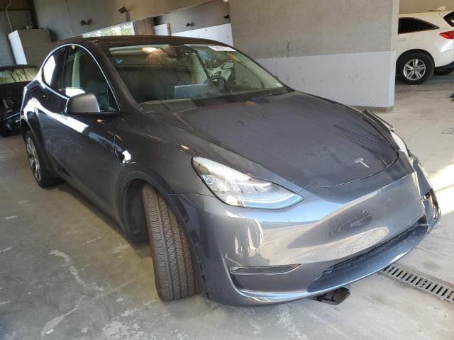 5YJYGDEE0MF198452 - 2021 TESLA MODEL Y رمادي صورة 1
