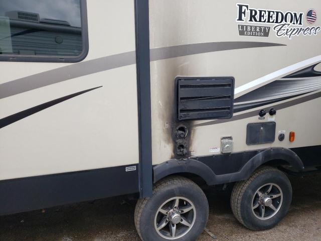 5ZT2FEXB0GA022143 - 2016 FRE TRAILER WHITE photo 8