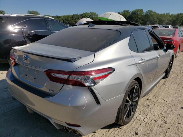 4T1B61HK4KU187656 - 2019 TOYOTA CAMRY XSE GRAY photo 4