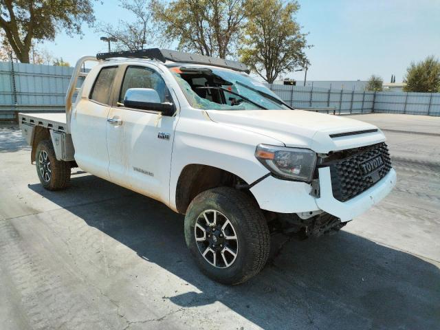 5TFBY5F13LX898281 - 2020 TOYOTA TUNDRA DOU WHITE photo 1