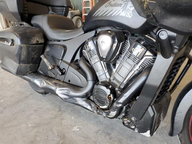 56KLCDRR7M3403355 - 2021 INDIAN MOTORCYCLE CO. CHALLENGER BLACK photo 9