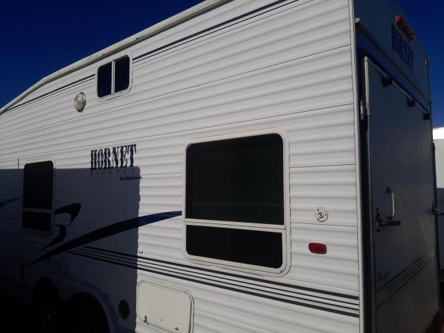 4YDT29F2337307806 - 2003 KEYSTONE HORNET WHITE photo 3