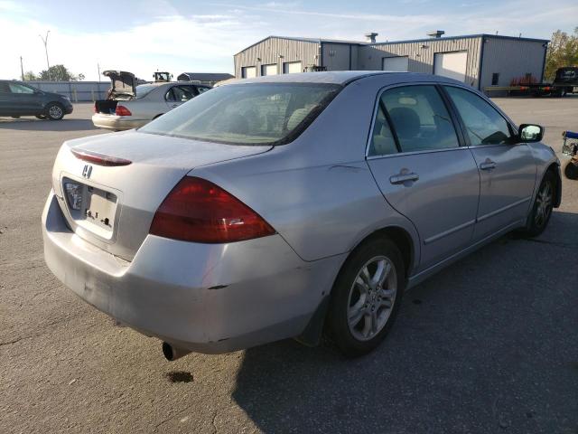 1HGCM56337A212039 - 2007 HONDA ACCORD SE  photo 4