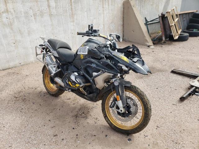 WB10M0305N6F15435 - 2022 BMW R 1250 GS BLACK photo 1