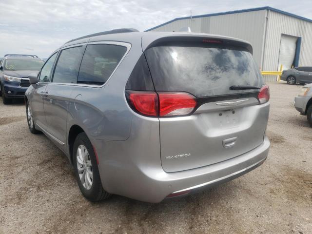 2C4RC1BG1HR527044 - 2017 CHRYSLER PACIFICA T SILVER photo 3