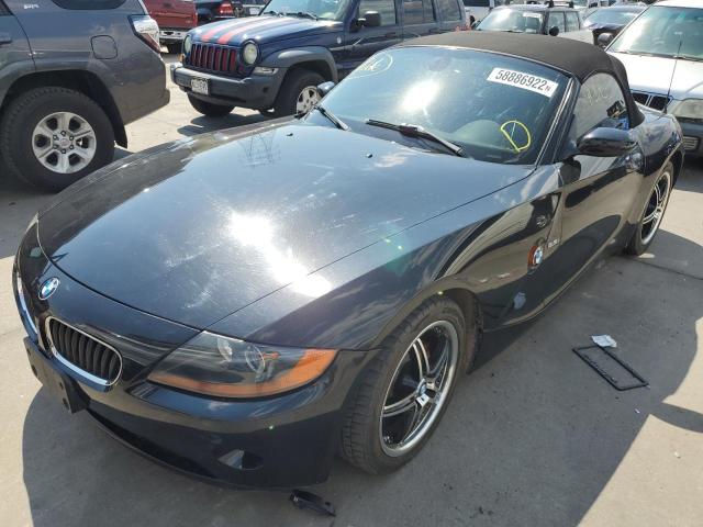 4USBT33594LS52420 - 2004 BMW Z4 2.5 BLACK photo 2