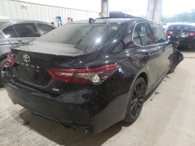 4T1K61AKXNU007594 - 2022 TOYOTA CAMRY XSE BLACK photo 4