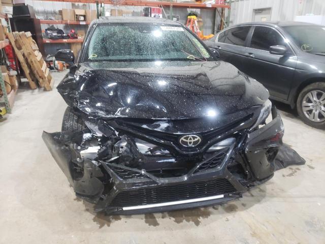 4T1K61AKXNU007594 - 2022 TOYOTA CAMRY XSE BLACK photo 9