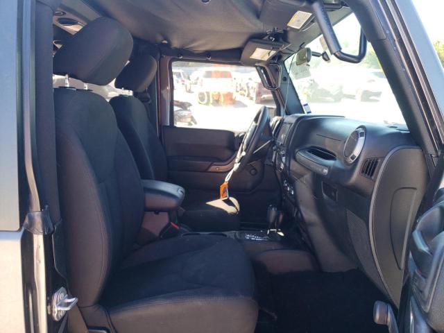 1C4AJWAG5HL546853 - 2017 JEEP WRANGLER S GRAY photo 5