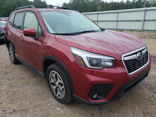 JF2SKAJC4MH564034 - 2021 SUBARU FORESTER P RED photo 1