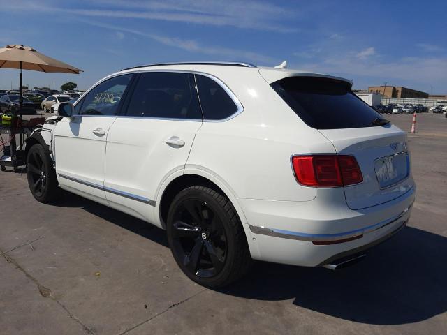 SJAAC2ZV8JC019371 - 2018 BENTLEY BENTAYGA WHITE photo 3