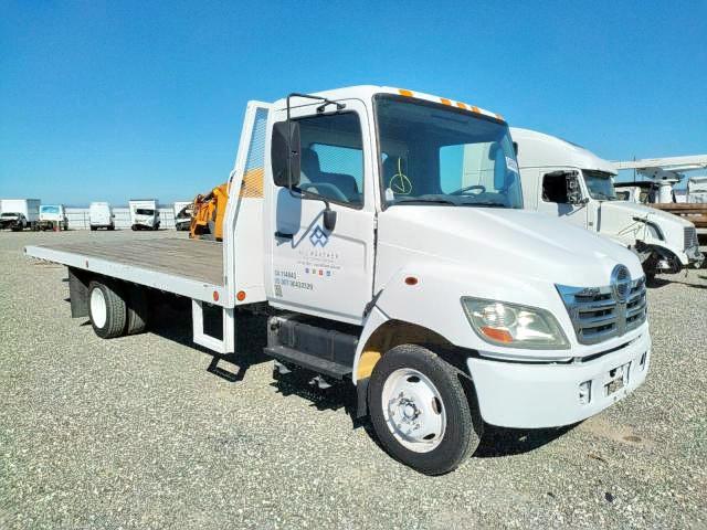 5PVNC6JMX62S10796 - 2006 HINO HINO 185 WHITE photo 1