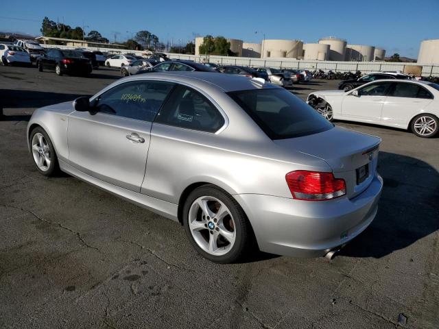 WBAUP9C52BVL90773 - 2011 BMW 128 I SILVER photo 3