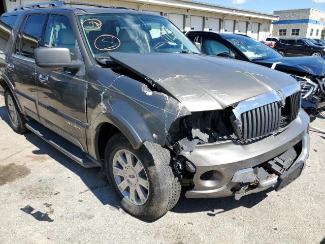 5LMFU28R83LJ30892 - 2003 LINCOLN NAVIGATOR 棕色 照片 1